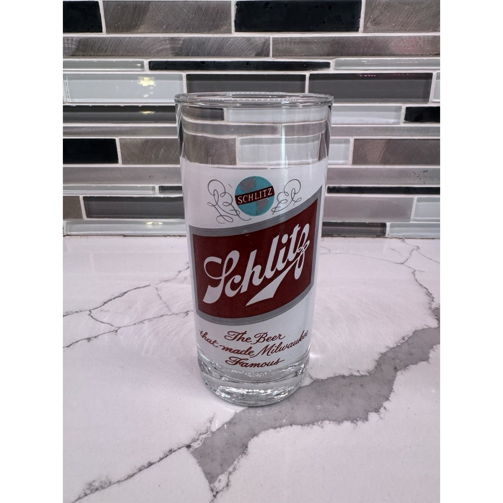 Vintage Schlitz Beer Glass Milwaukee Famous Brewery Logo 12 oz Bar Pint Tumbler